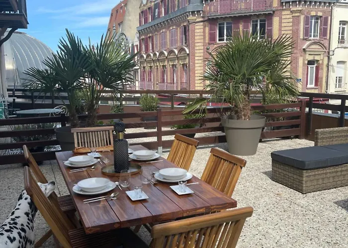 L Ecrin Villersois Terrasse Vue *