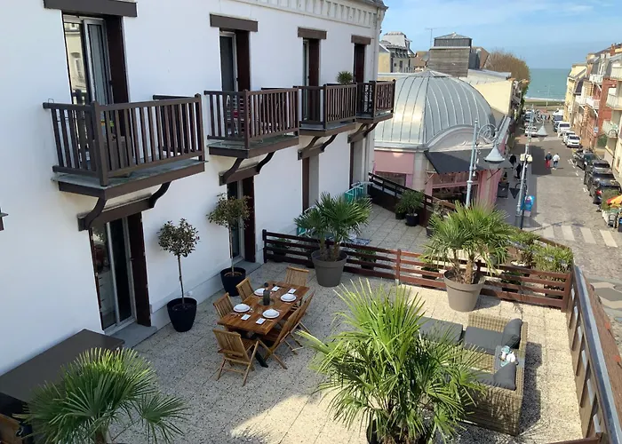 L Ecrin Villersois Terrasse Vue *