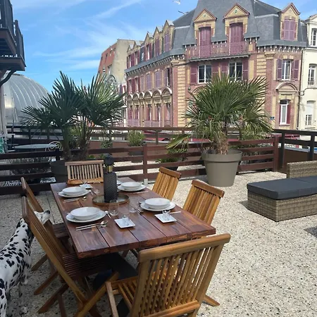 L Ecrin Villersois Terrasse Vue *