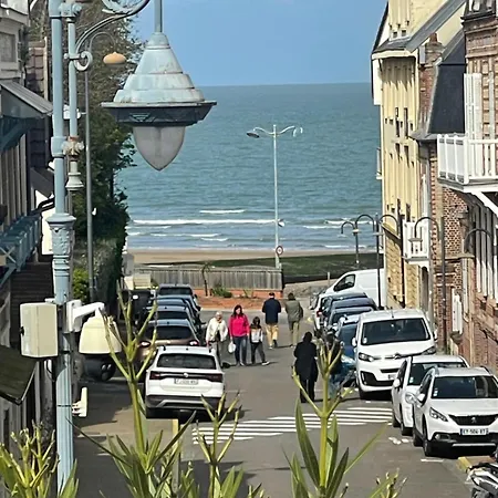 L Ecrin Villersois Terrasse Vue