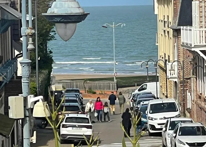 L Ecrin Villersois Terrasse Vue